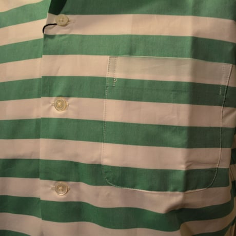 kenneth field open collar shirt -green border-