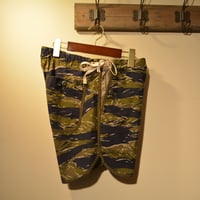 kenneth field “TRACK＆FIELD SHORTS”  タイガーストライプ