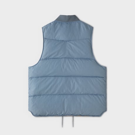 PHIGVEL‐MAKERS Co．LAYER DOWN VEST (OLD SAX)