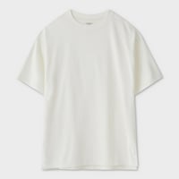 PHIGVEL‐MAKERS Co．C/R FOOTBALL SS TOP (IVORY)