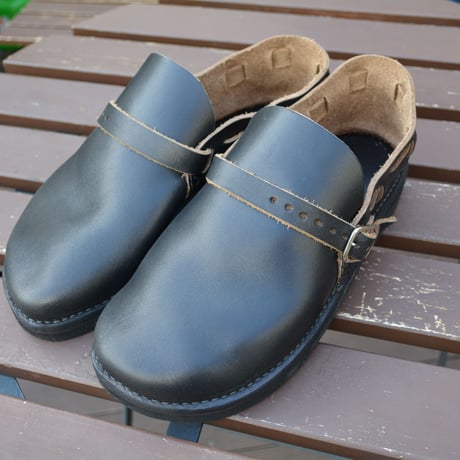 Fernand Leather  Middle English（Black）