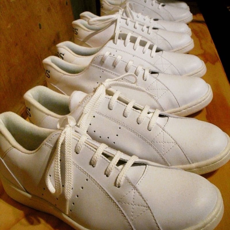 mates テニス 白レザー | credo on line Store mates テニス 白レザー | credo on line Store