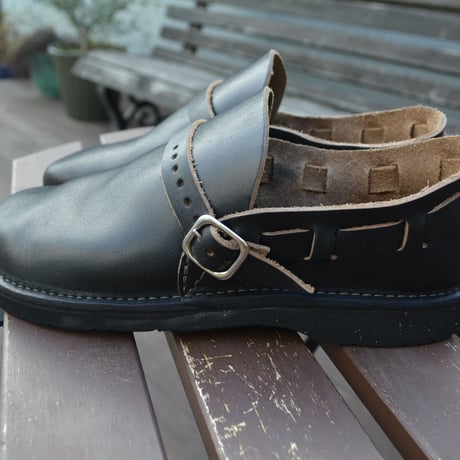 Fernand Leather  Middle English（Black）