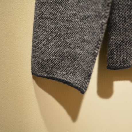 -seldom- V‐neck sweater　‐GRAY‐