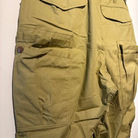 SASSAFRAS Overgrown Pants 1/2 (Weeds Poplin) Khaki size Ｍ