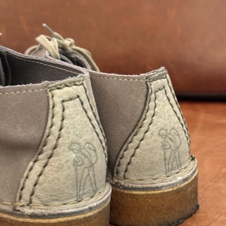 DEADSTOCK Clarks “Desert Trek”  color  gray suède made in  England🏴󠁧󠁢󠁥󠁮󠁧󠁿