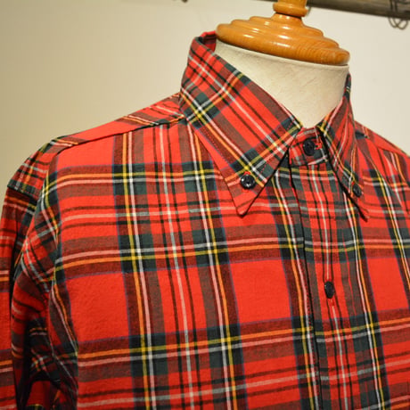 SASSAFRAS ‐green thunb shirt‐ tartan check (RED)