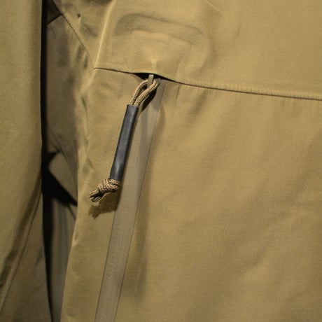 ARC’TERYX LEAF ALPHA LT JKT “CROCODILE”