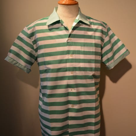 kenneth field open collar shirt -green border-