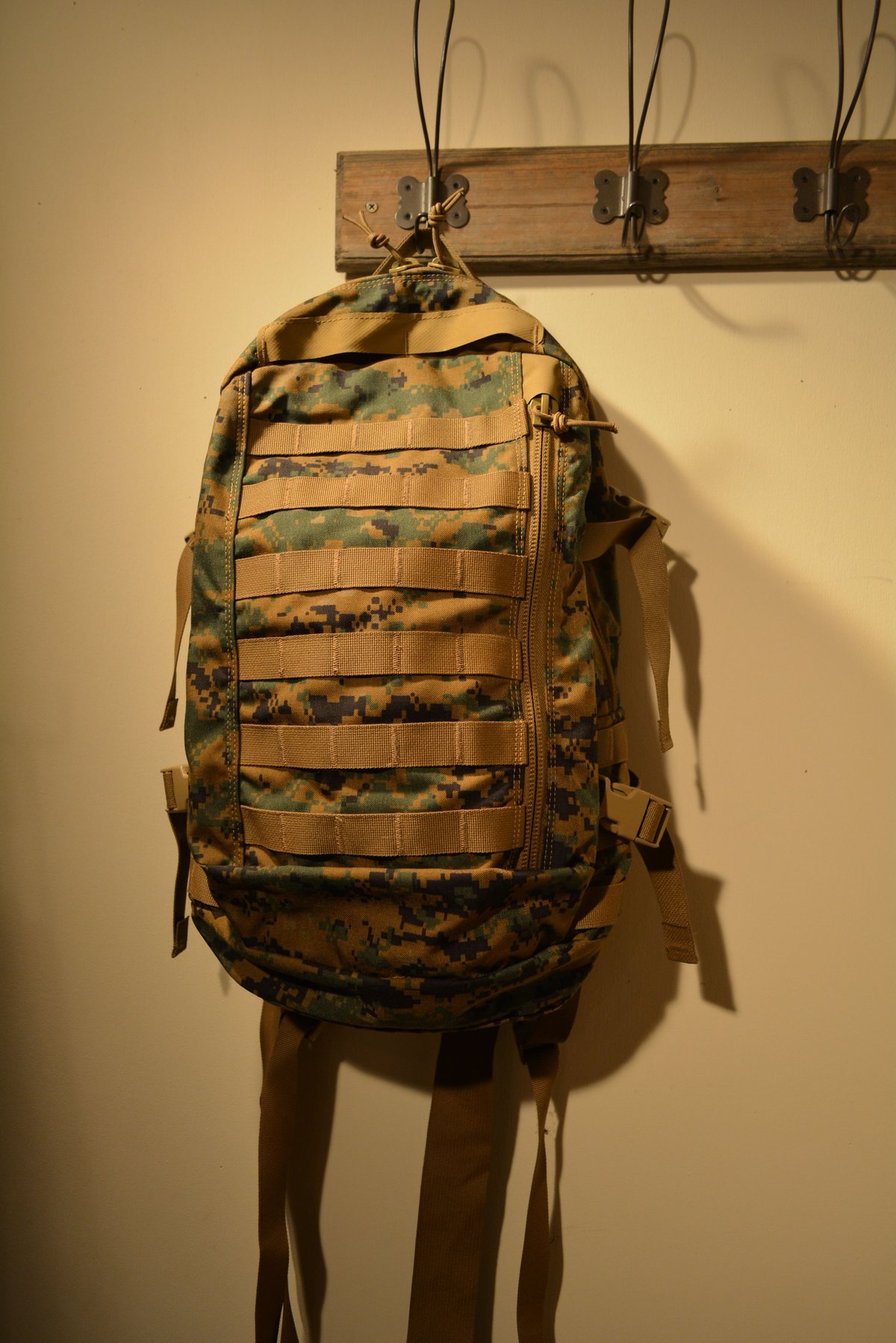美品 アメリカ海兵隊 ilbe recon ,バックパック ARC'TERYX 軽くっ 美品 アメリカ海兵隊 ilbe recon ,バックパック ARC'TERYX 軽くっ