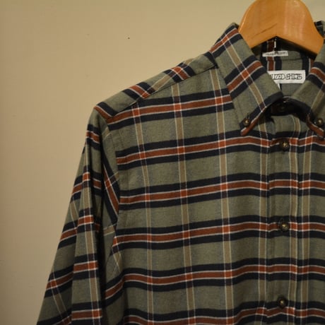 INDIVIDUALIZED SHIRTS