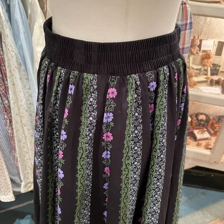 skirt 577[ks95]