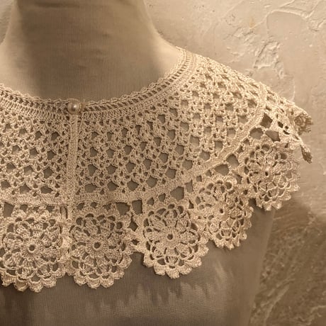 collar 82[FF656]