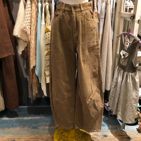 bottoms 981[na543]