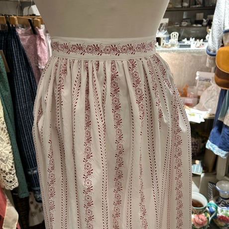 apron 629[ge294]