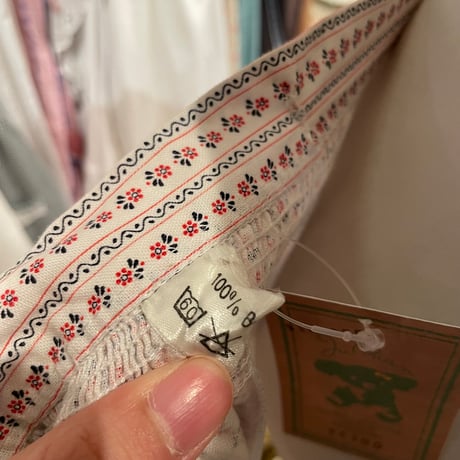 apron 489[ge752]