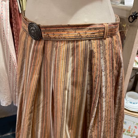 skirt 698[ge796]