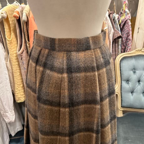 skirt 553[AR2]