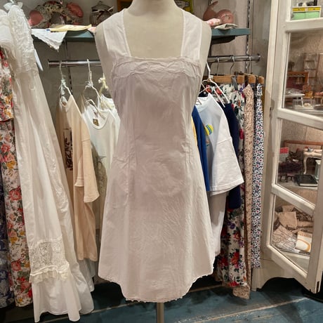 apron 425[ge111]
