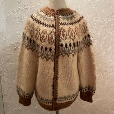 knit 692[AR549]