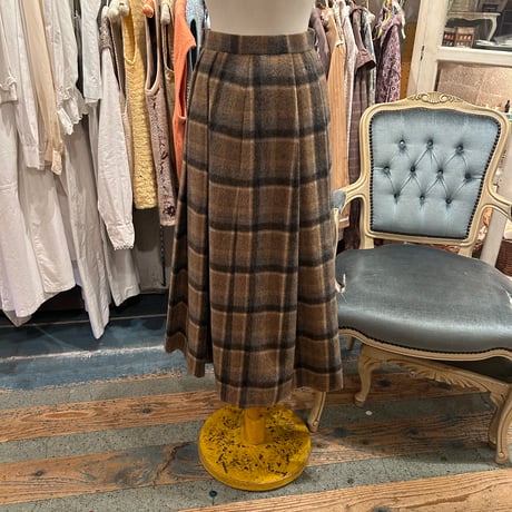 skirt 553[AR2]