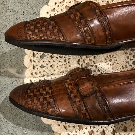 shoes 372[FF757]