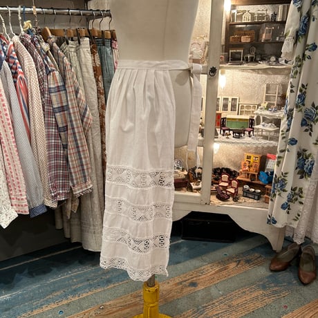 apron 358[ge752]
