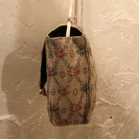 bag 106[FF464]