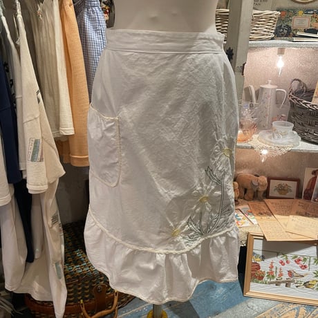 apron 596[ge697]