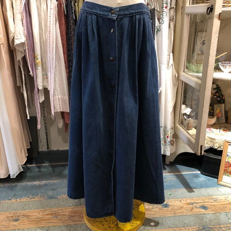 skirt 682[na192]