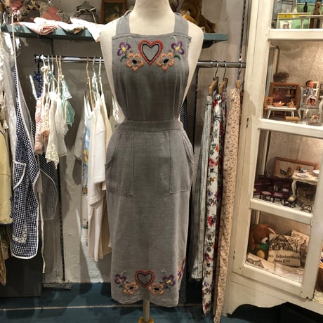apron 436[ge144]