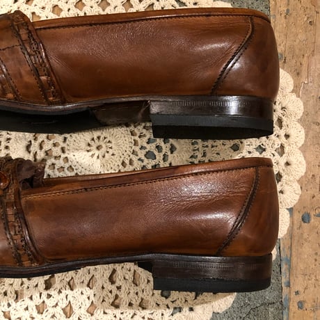 shoes 372[FF757]