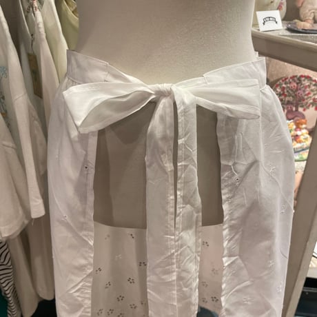 apron 563[ge453]