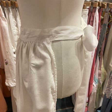 apron 674[ge799]