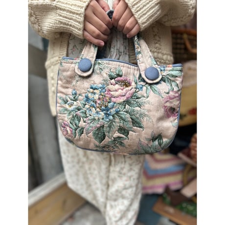 bag 142[FF520]