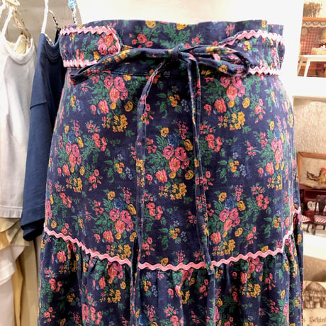 skirt 447[na272]