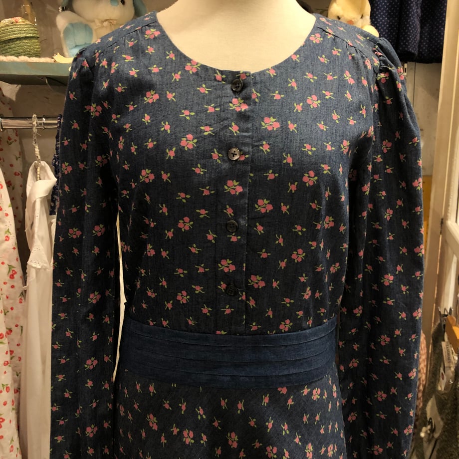 68e9946e4c088e15bd056279
