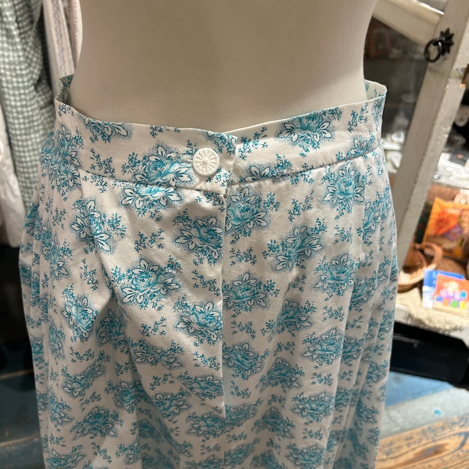 69f6816e9353252354f43e6a