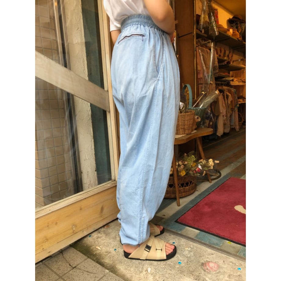 5ef401bdd3f167621d441ca6