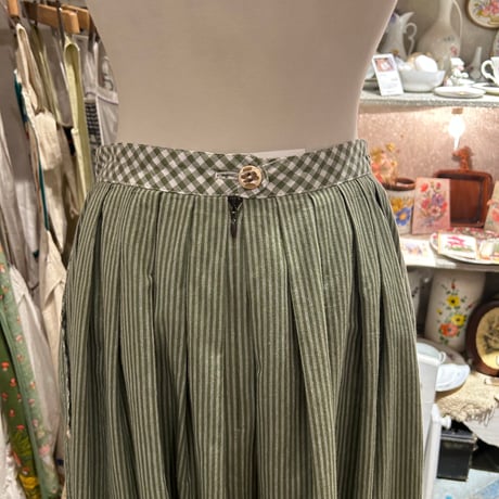 skirt 710[ge919]