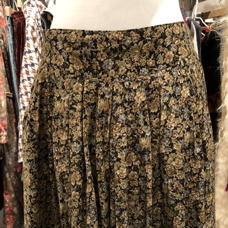 skirt 608[AR63]