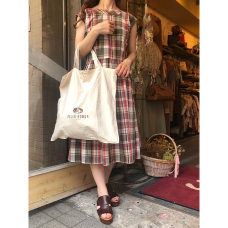 bag 596[FF142]