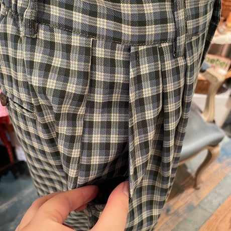 bottoms 169[na403]