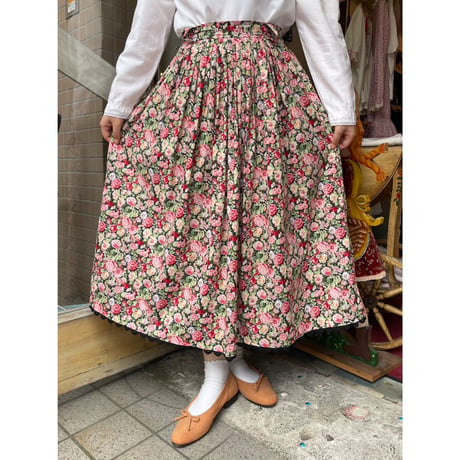 skirt 529[na751]