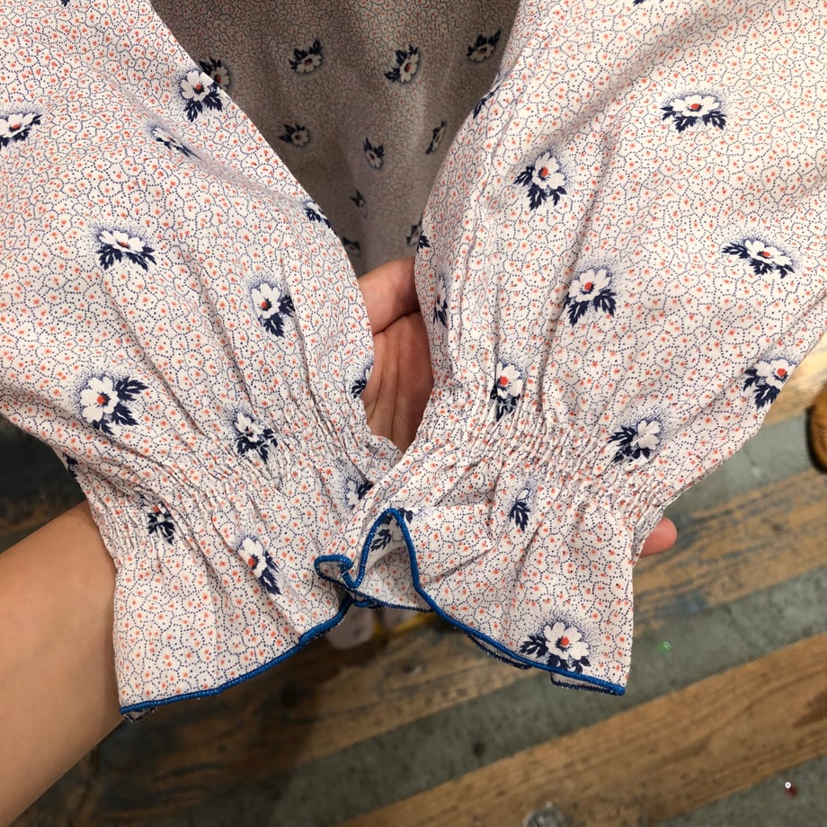 68b8ca8185c3373bfe80a89a