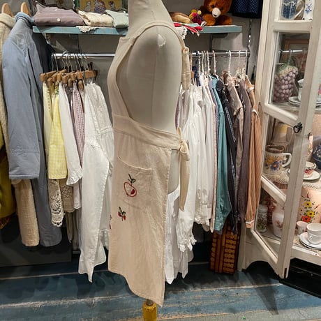 apron 486[ge749]