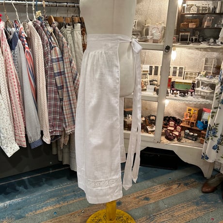 apron 363[ge751]