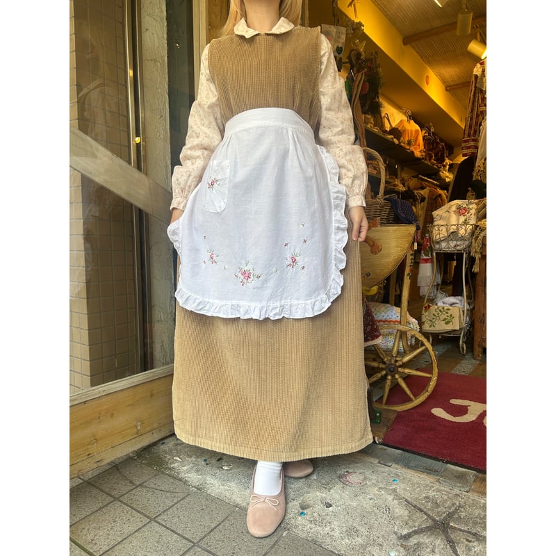 apron 639[ge433] | JuRian