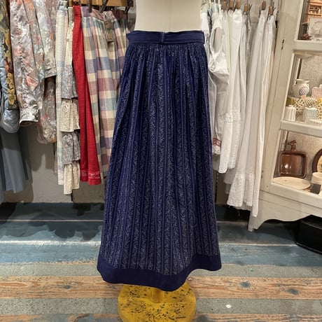 skirt 999[na383]