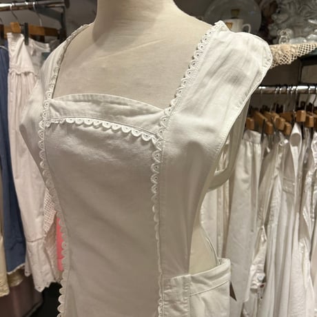 apron 675[ge257]